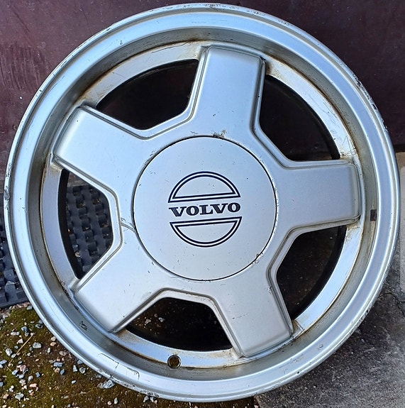 VOLVO 15" DRACO Alumiinivanteet
