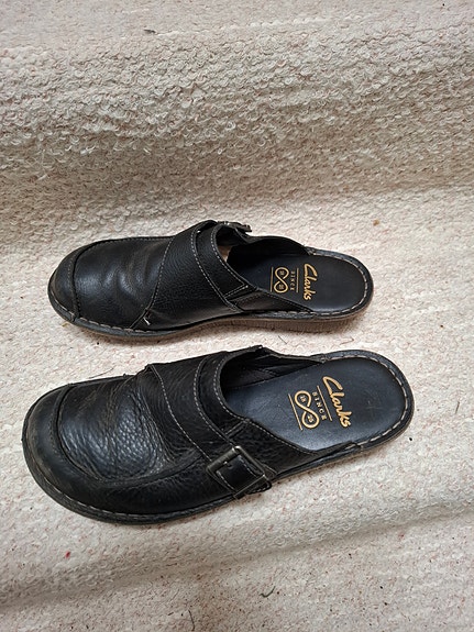 Työkengät 37/sairaalakengät/tossut Clarks musta nahka