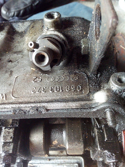 Volkswagen Sylinterinkansi 1.6D,  068103373