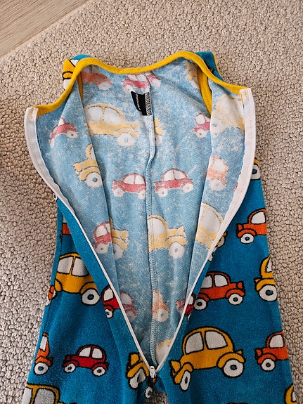 Product image 2 of 9