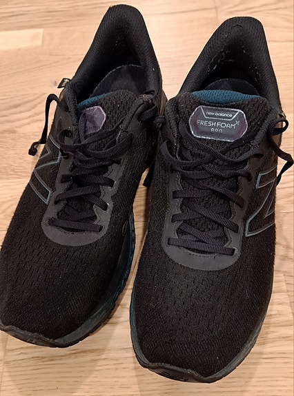 New Balance Fresh Foam 880 kengät Gore-Tex musta koko 46