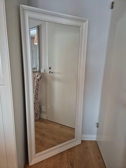 Ikea Hemnes kokovartalopeili