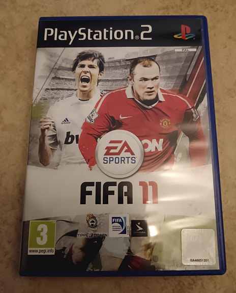 PS2 FIFA 11 -peli