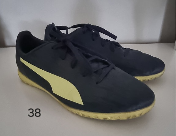 Puma futsalkengät 38