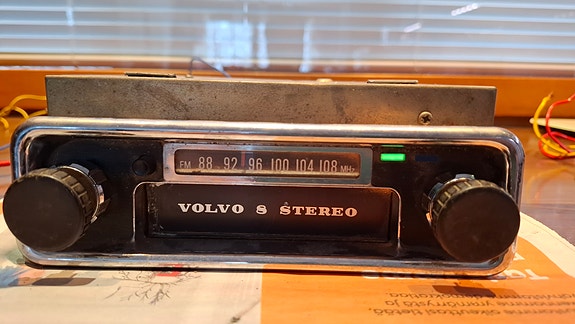 Volvo S Stereo ATP 410