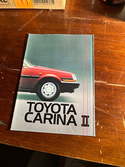 Toyota Carina II-esite