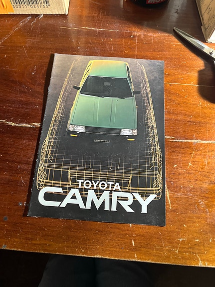 Toyota Camry esite