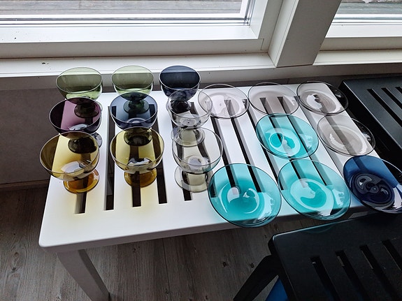 Saara Hopea jälkiruokamaljat 9 kpl, lautaset 5 (+3)