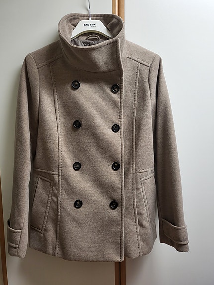 Uusi naisten takki 44 beige, villakangastakki