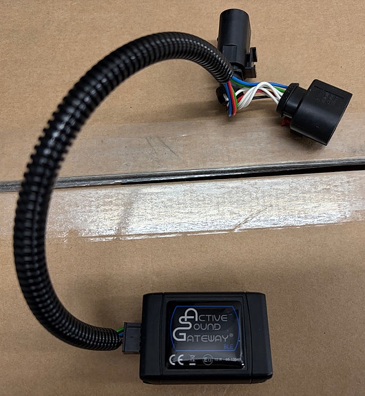 Audi A6 4G Active Sound Gateway BLE - ääniboosteri