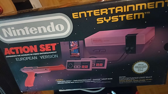 NES paketti