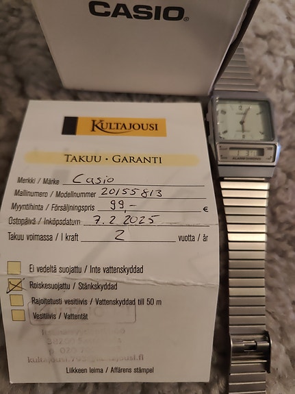 Casio rannekello unisex metallirannekkeella