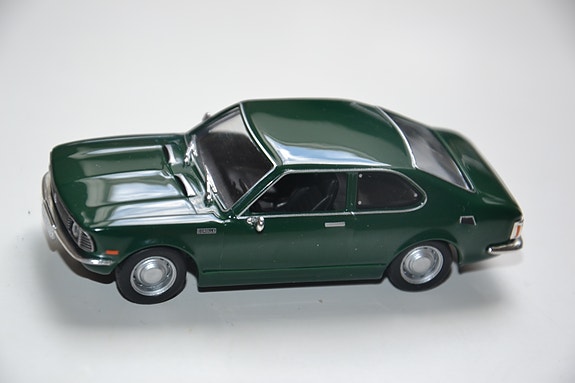 Toyota Corolla 70-luku vihreä  1/43