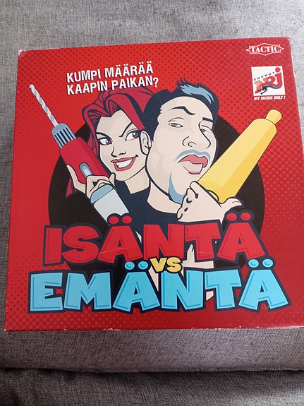 Isäntä vastaan emäntä lautapeli