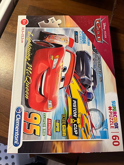 Disney Cars Lightning McQueen palapeli 60 palaa