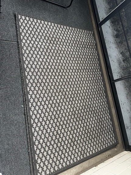 Eteisen matto 2 kpl 115x170cm