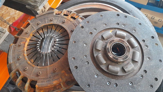 valmet 705  kytkin ja asetelma