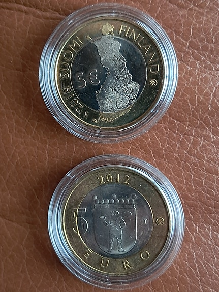 Suomi 5 euron juhlarahat 2012 ja 2018