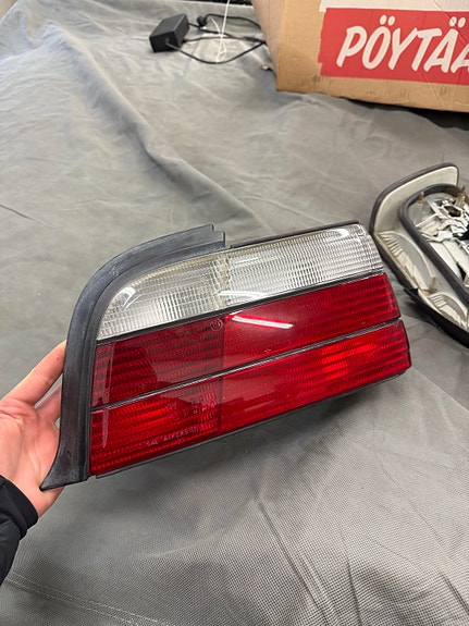 BMW e36 OEM takavalot