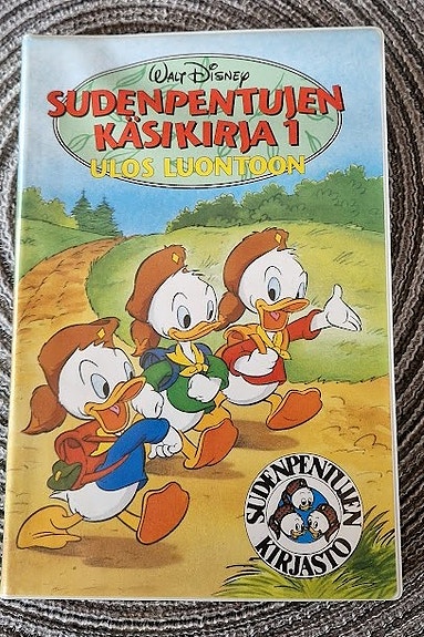 Sudenpentujen käsikirjoja