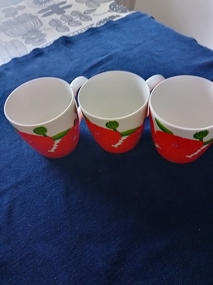 3 kpl Marimekon Primavera mukeja