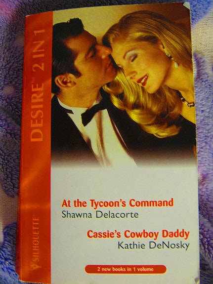 Desire 2 in 1: At the Tycoon’s Command / Cassie’s Cowboy Daddy