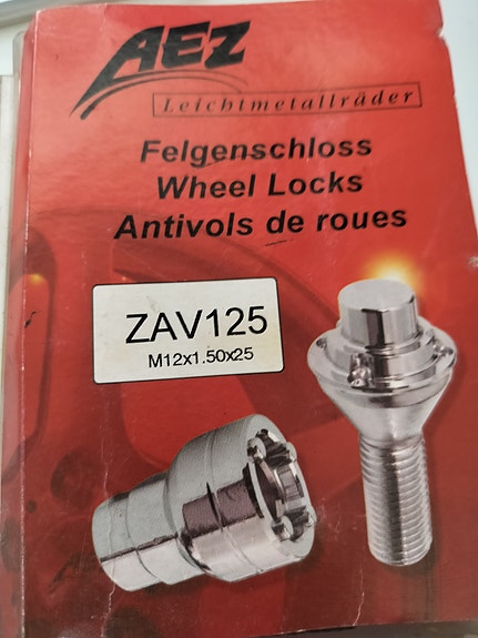 Lukkopultit ja avain