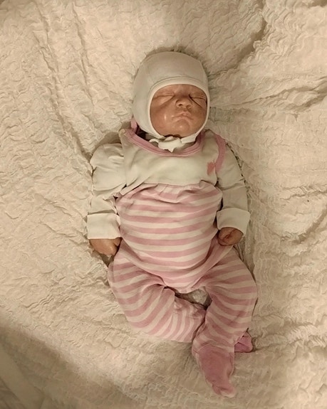 Käsinmaalattu, reborn nukke