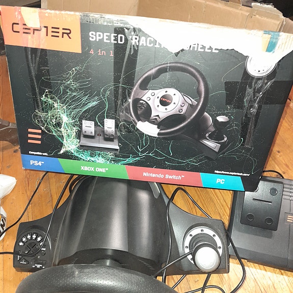 Cepter Speed Racing Wheel ratti ja polkimet