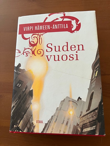 Virpi Hämeen-Anttila: Suden vuosi