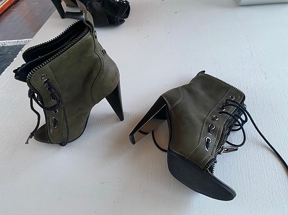 Alexander Wang korkokengät koko 38 oliivinvihreä