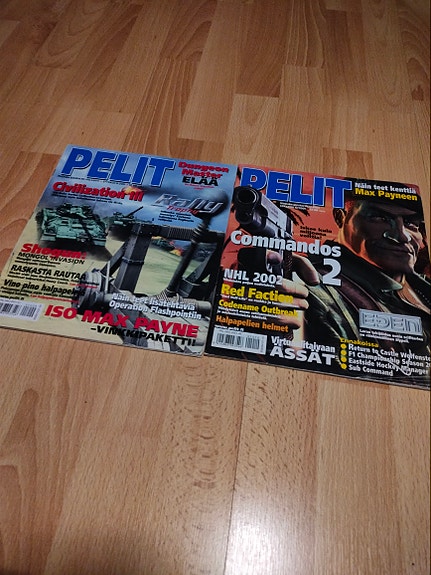 Pelit -lehti 9/2001 ja 10/2001