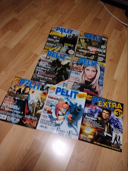 Pelit -lehti 2003 nrot 1, 2, 3, 10, 11, 12, Extra 1