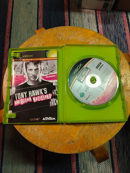 Product image 3 of 3