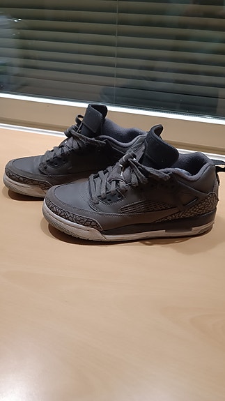 Nike Jordan, 40
