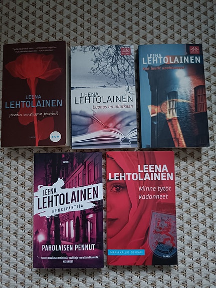 Leena Lehtolainen kirjat