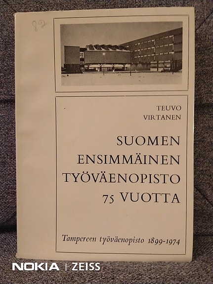 Suomen ensimmäinen työväenopisto 75 vuotta.