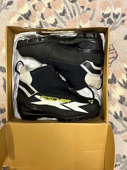 Fischer Sport Junior hiihtomonot