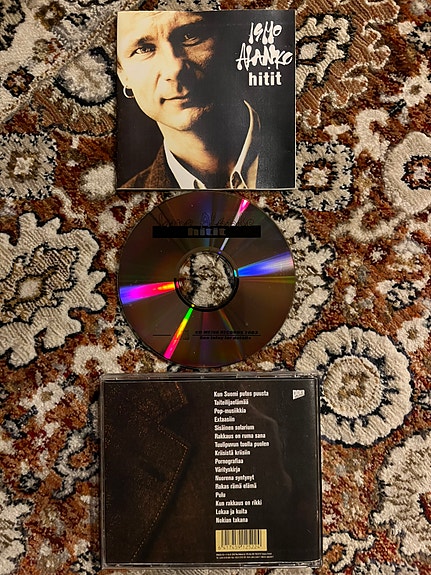 Ismo Alanko: Hitit