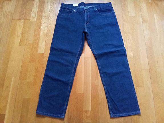 Uudet BASIC farkut koko 40/31"
