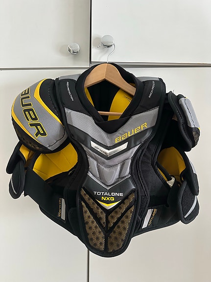 Bauer Supreme hartijasuojat