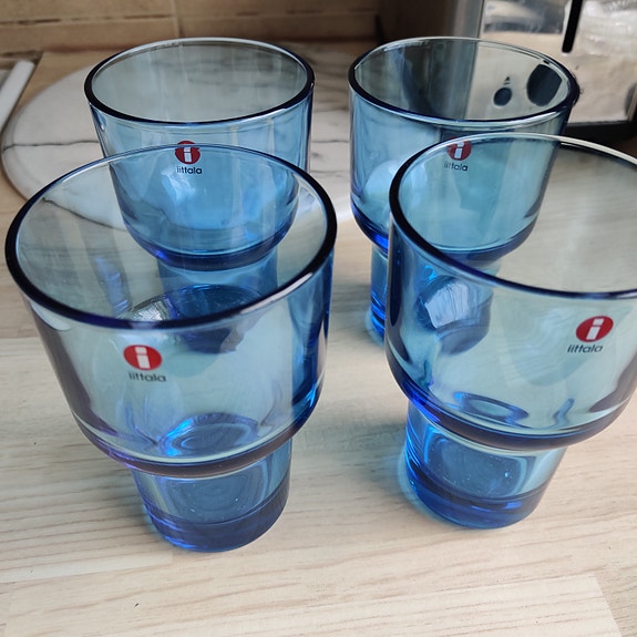 Iittala juomalasit sininen lasi