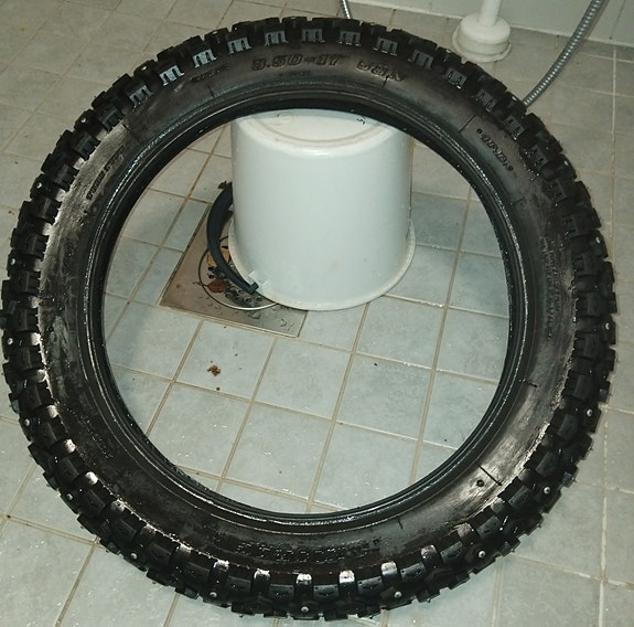 Product image 1 of 2