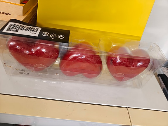 Äidille lahjaksi Harvinainen IKEA SPINNA sydänkynttilä pakkaus