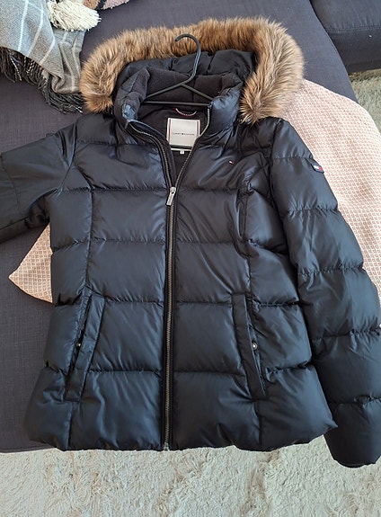 Tommy Hilfiger talvitakki