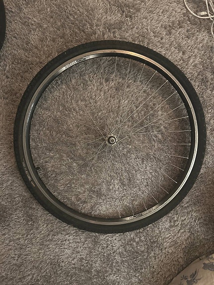 🚴 Polkupyörän rengas + vanne 700x42C (28”) – sisäkumi mukana