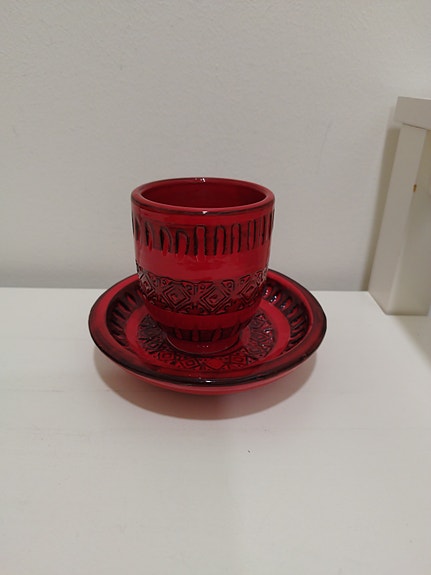 Minerva ceramic.