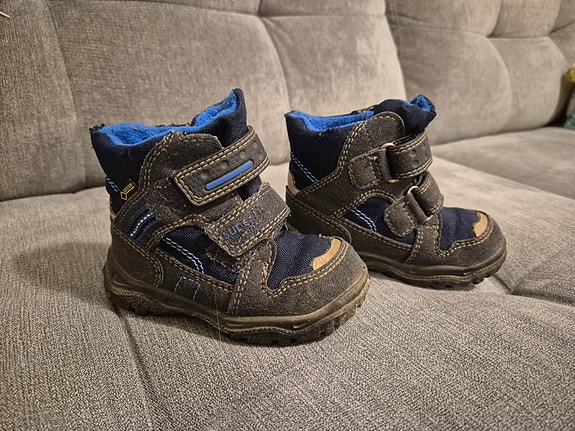 Superfit goretex-kengät 21