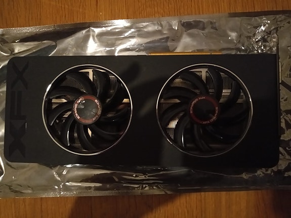 xfx radeon r9 280x 3gb