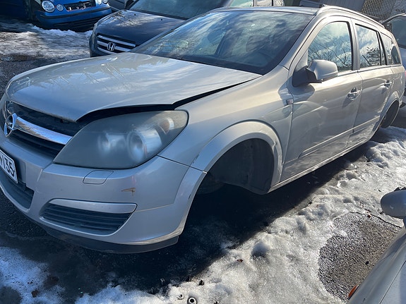 OPEL ASTRA H StW (A04) Osina